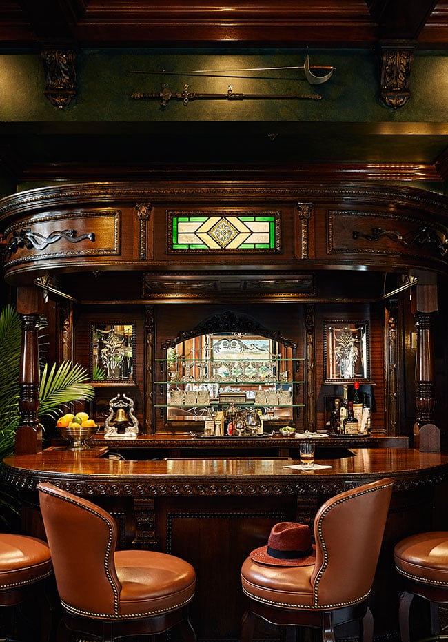 Photograph of the bar at the Ansonborough Inn